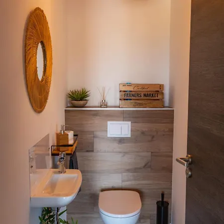 Tinoeva Mare Di Villa