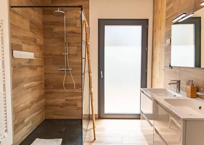 Vila Tinoeva Mare Di Conca